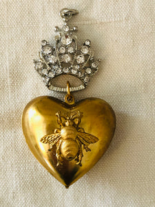 Gold heart pendant, 1 gold heart with rhinestone crown attached