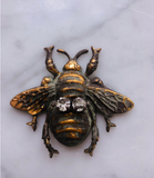 Bee finding, bee stamping with 2 rhinestones