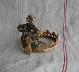 Metal shabby chic crown with cross,metal crown with cross and roses,crown supplies,metal garland crown,shabby chic,patina