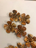 Vintage patina rusted metal flowers, flower parts (2 pieces),metal daisy,flowers for jewelry,flower findings,metal findings,