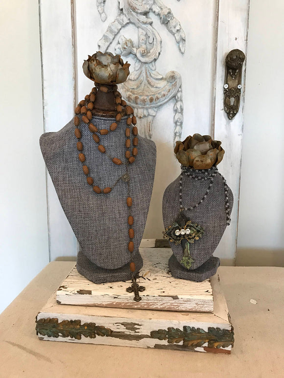 Flower bust necklace stands set,jewelry holder,display for necklaces, flower crown  jewelry,jewelry display,salvaged wood base,rose crown,