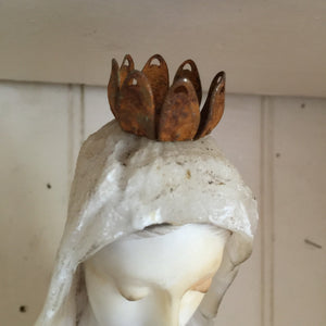 Rust iron crown,vintage aged crown,Princess crown,Prince crown, Queen crown,Royal Crown,Statue Figurine, rust crown, flower crown