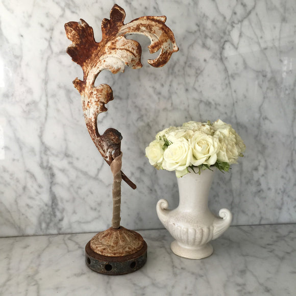Jewelry display, cast iron leaf with patina rust aged white, scroll leaf holder, cast iron stand, vintage velvet