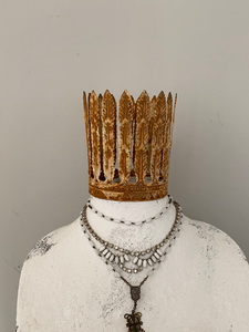 Metal crown,tall leaf feather crown for statues,busts and mannequins (3")