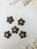 Flowers with rhinestone centers (5 pieces)