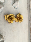 Vintage patina yellow rusted Roses, 2 metal roses