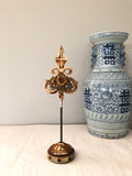 Vintage hardware finial display